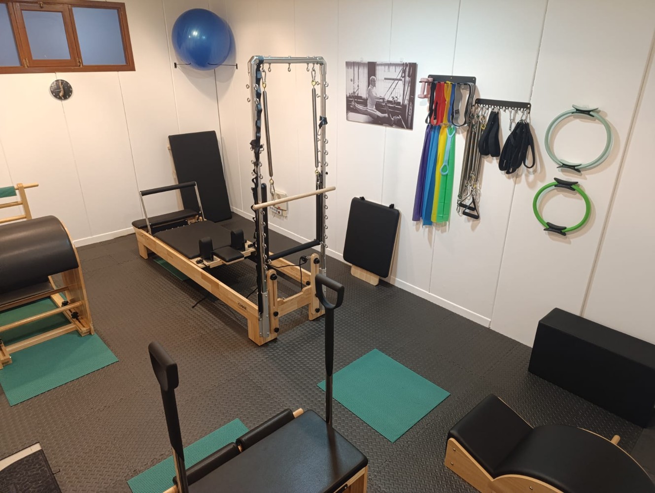 Espaço de exercício e reabilitação da Viva Fisio